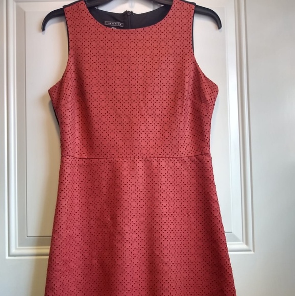 Metaphor Dress Women - Picture 2 of 6